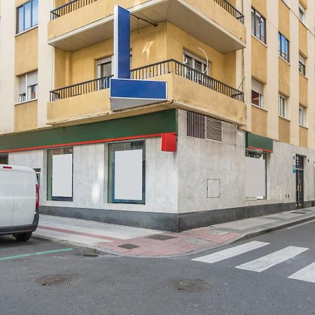 סלאמנקה Hostal Uria מראה חיצוני תמונה
