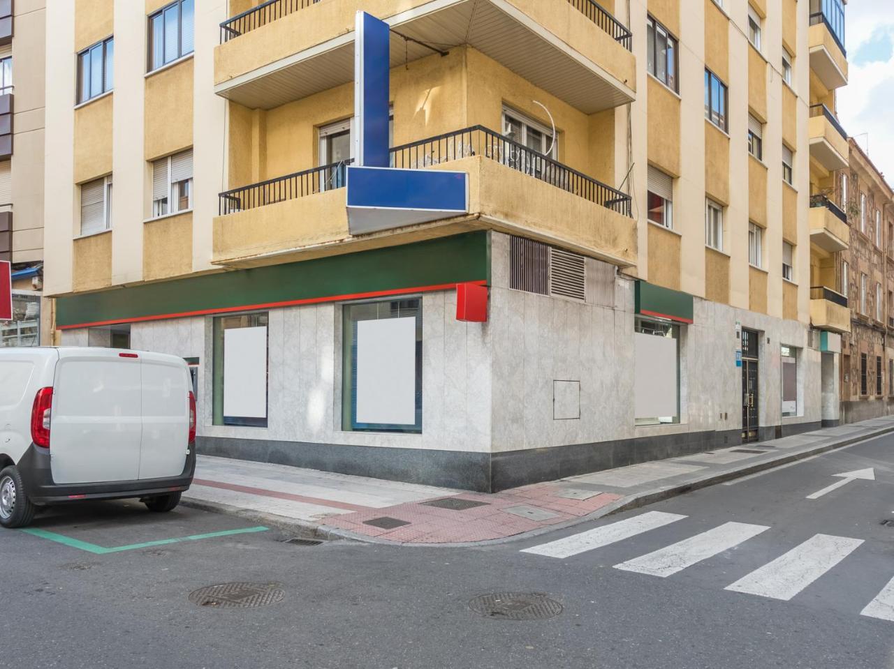 סלאמנקה Hostal Uria מראה חיצוני תמונה