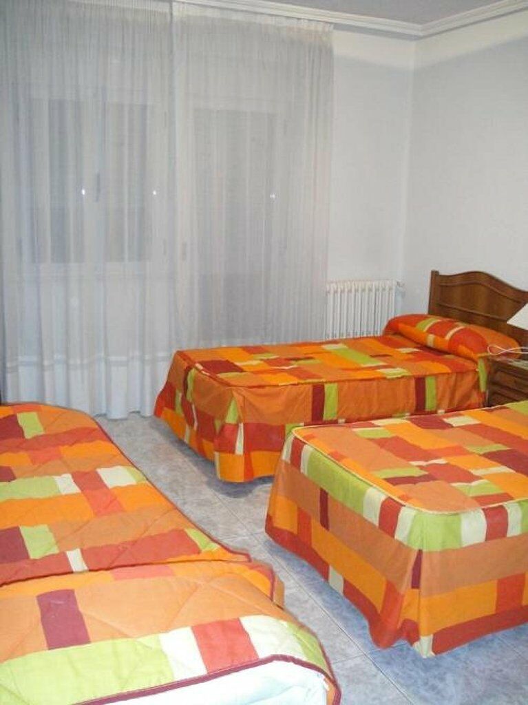 סלאמנקה Hostal Uria מראה חיצוני תמונה